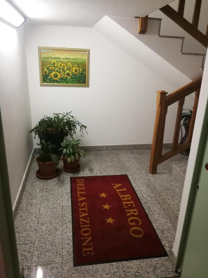 Albergo Della Stazione 카이로 몬테노테 외부 사진